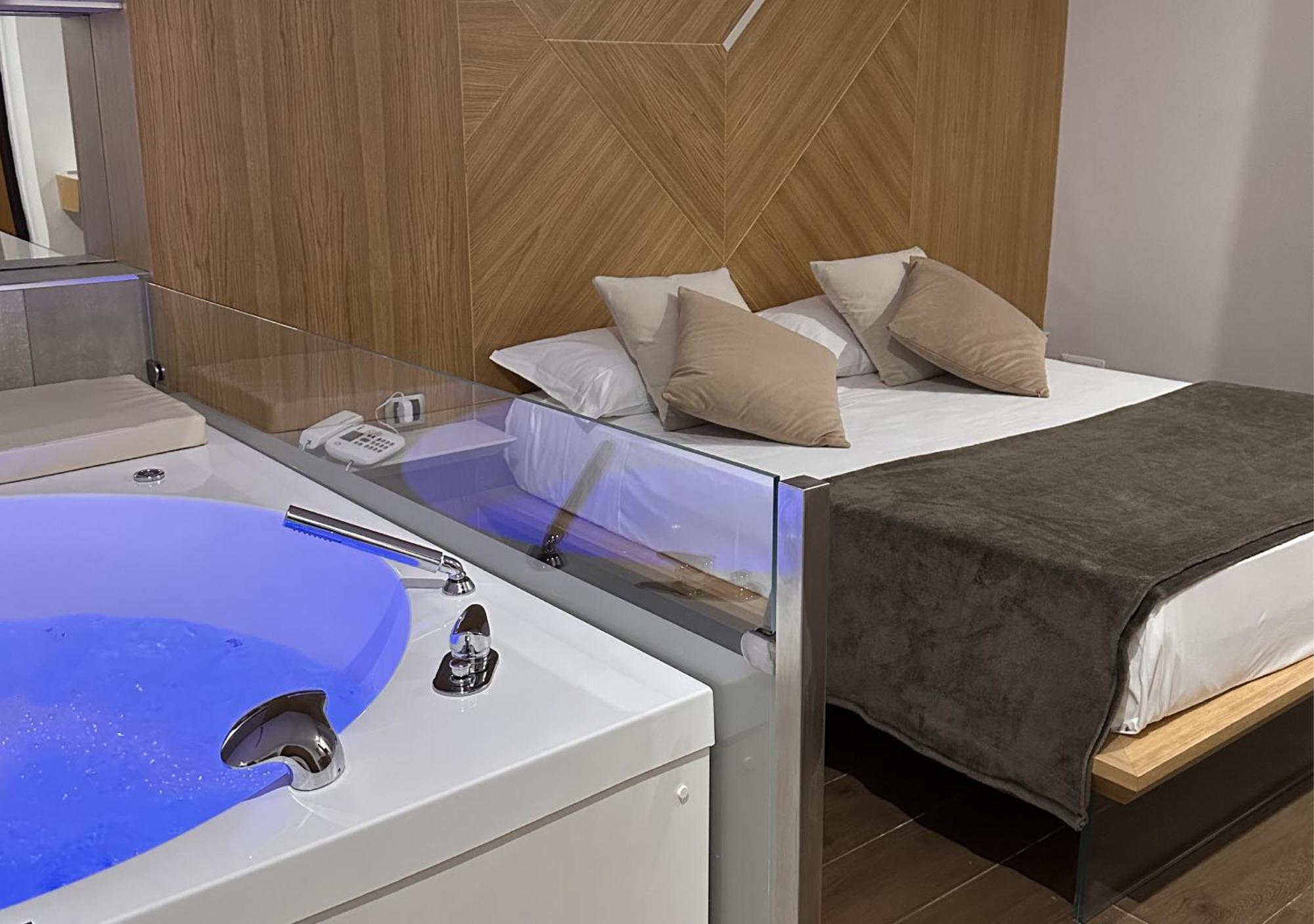 Olympus Capua Hotel Ngoại thất bức ảnh